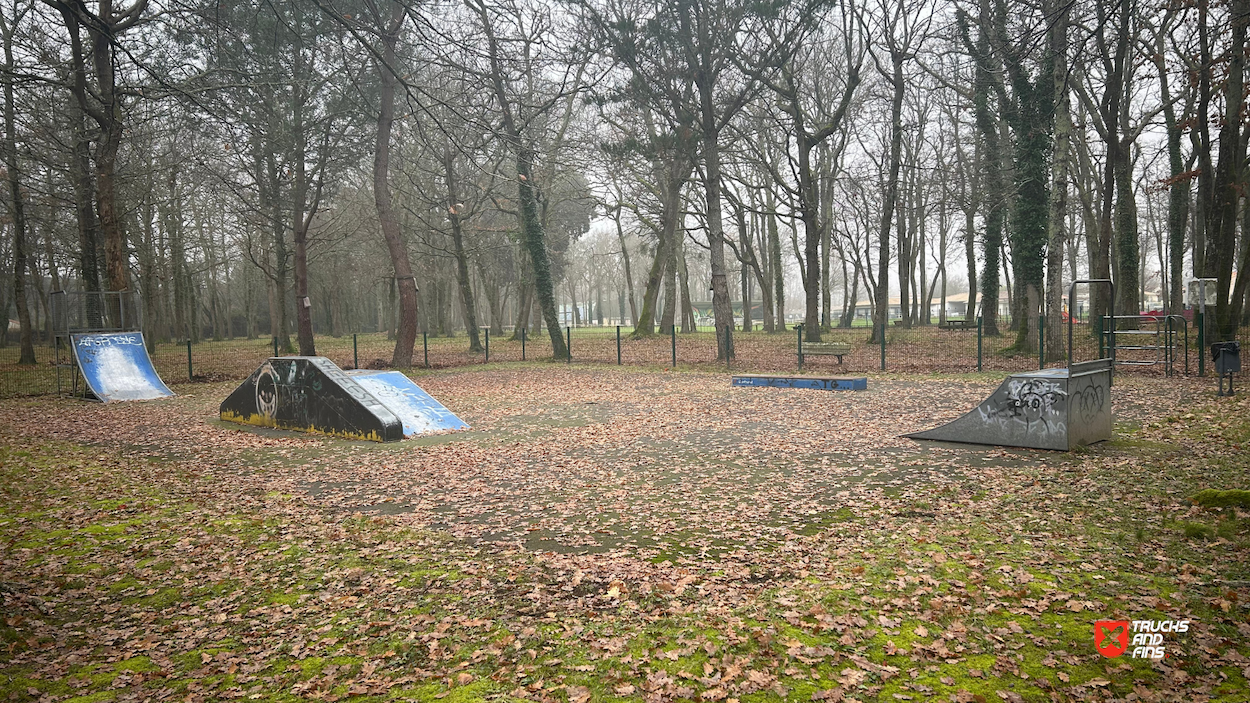 Breuillet skatepark